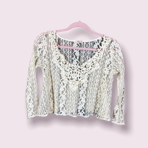 Hollister lace‎ top size XS - Picture 6 of 6